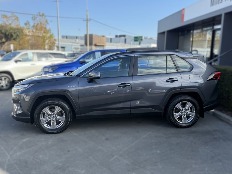 2024 Toyota RAV4 GX HYBRID 4WD/AWD, Push Start image 4