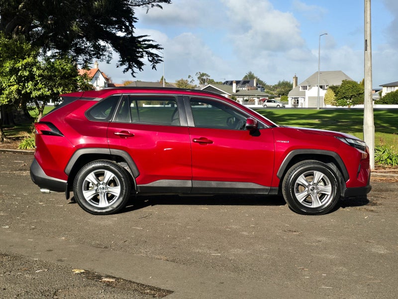 2024 Toyota RAV4 GX Hybrid AWD image 2