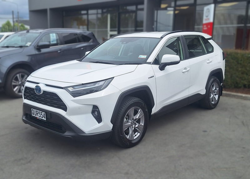 2024 Toyota RAV4 GX HYBRID AWD/4WD, Push Start image 3