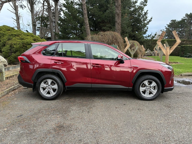 2024 Toyota RAV4 GX Hybrid AWD image 2