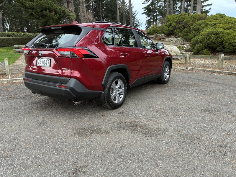 2024 Toyota RAV4 GX Hybrid AWD image 3