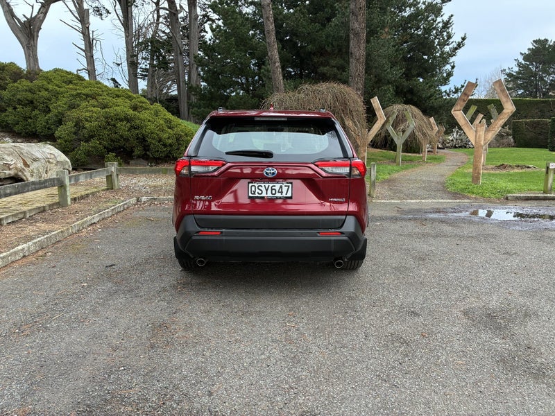 2024 Toyota RAV4 GX Hybrid AWD image 4