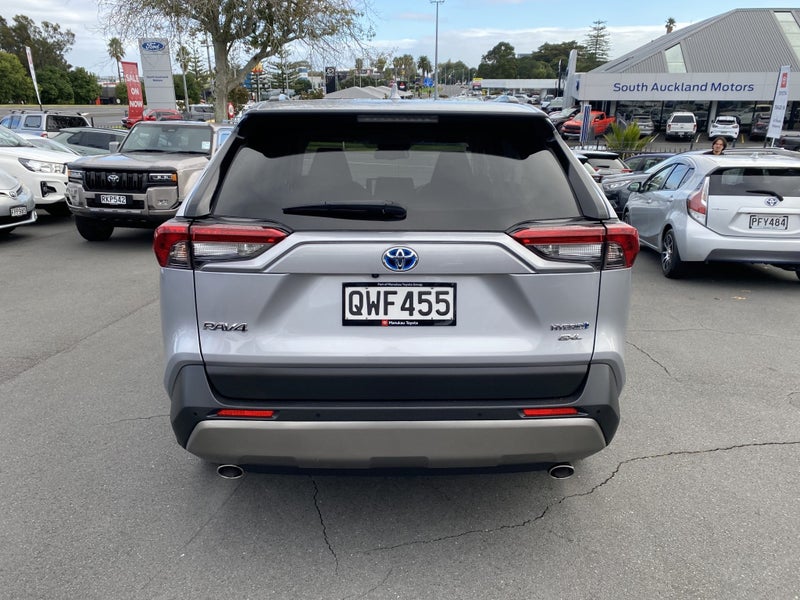 2024 Toyota RAV4 GXL 2.5 Hybrid image 3