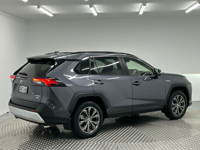 2024 Toyota RAV4 GXL 2.5 Hybrid AWD image 3