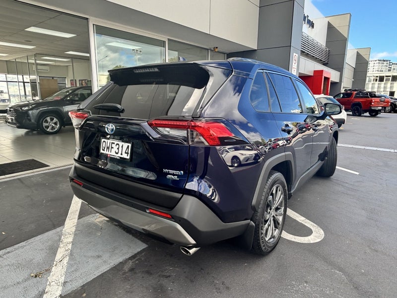 2024 Toyota RAV4 GXL 2.5 HYBRID POPULAR SUV image 3