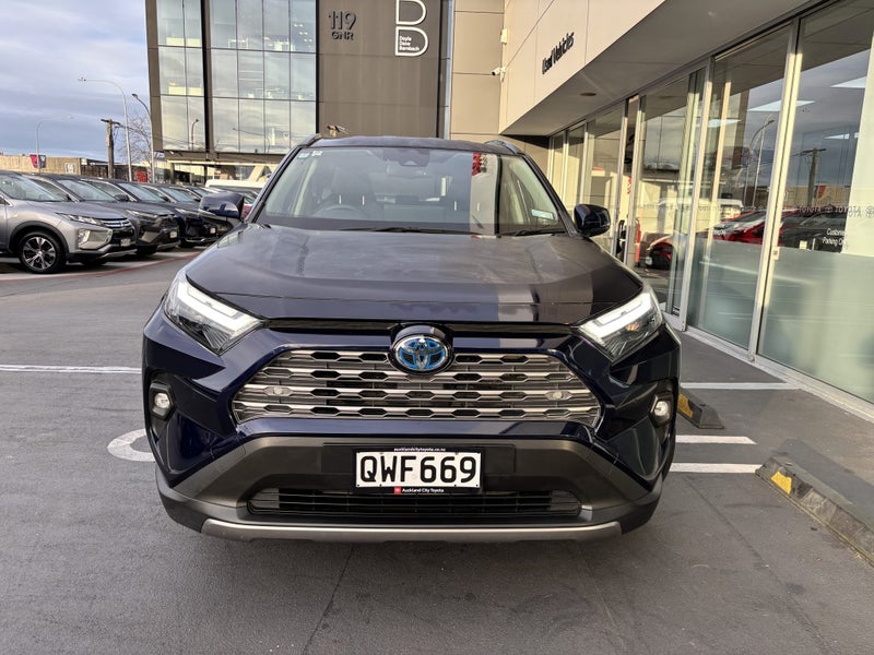2024 Toyota RAV4 GXL 2.5 HYBRID POPULAR SUV image 4