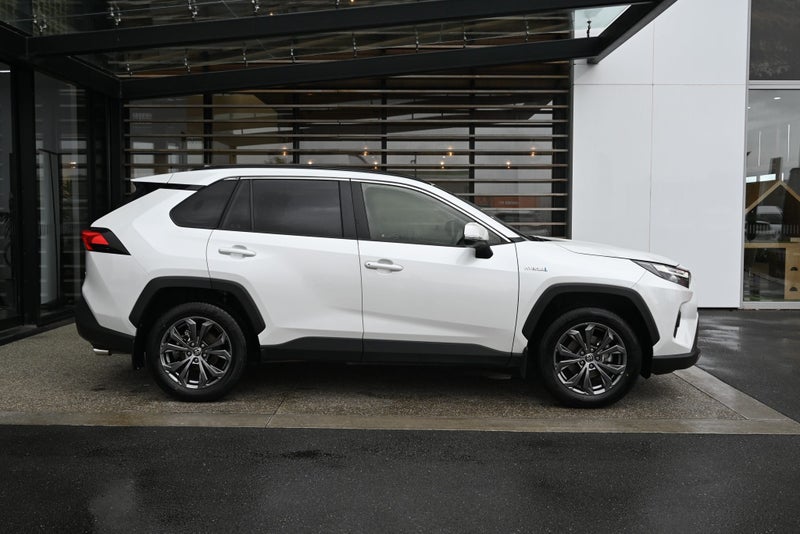 2024 Toyota RAV4 GXL 2.5 Petrol Hybrid AWD SUV image 5