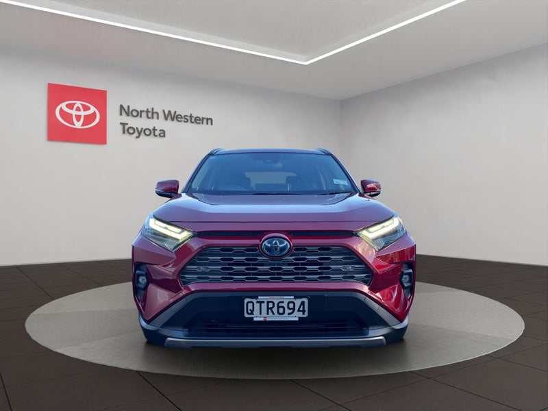 2024 Toyota RAV4 GXL 2.5L Hybrid AWD SUV image 2