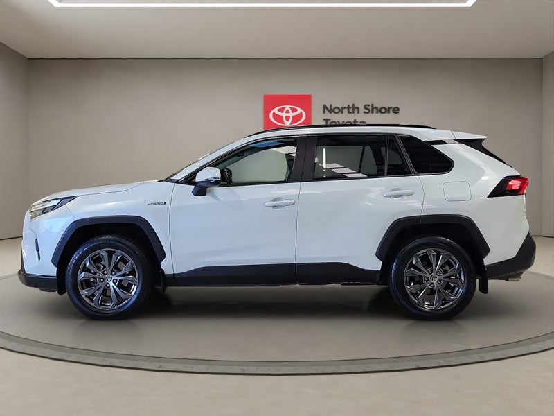 2024 Toyota RAV4 GXL 2.5L Hybrid AWD SUV image 4