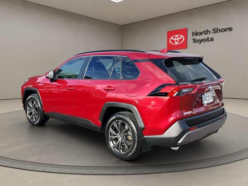 2024 Toyota RAV4 GXL 2.5L Hybrid AWD SUV image 5