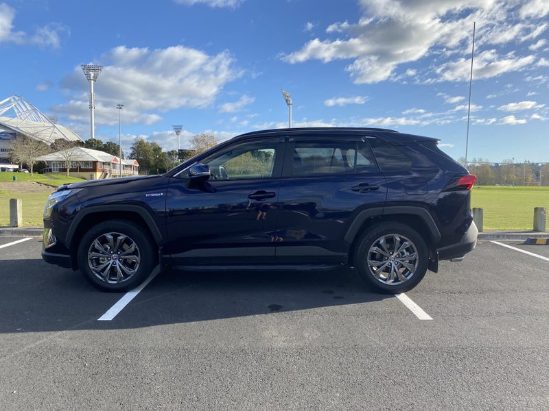 2024 Toyota RAV4 GXL 2.5L Petrol HYBRID AWD SUV image 4