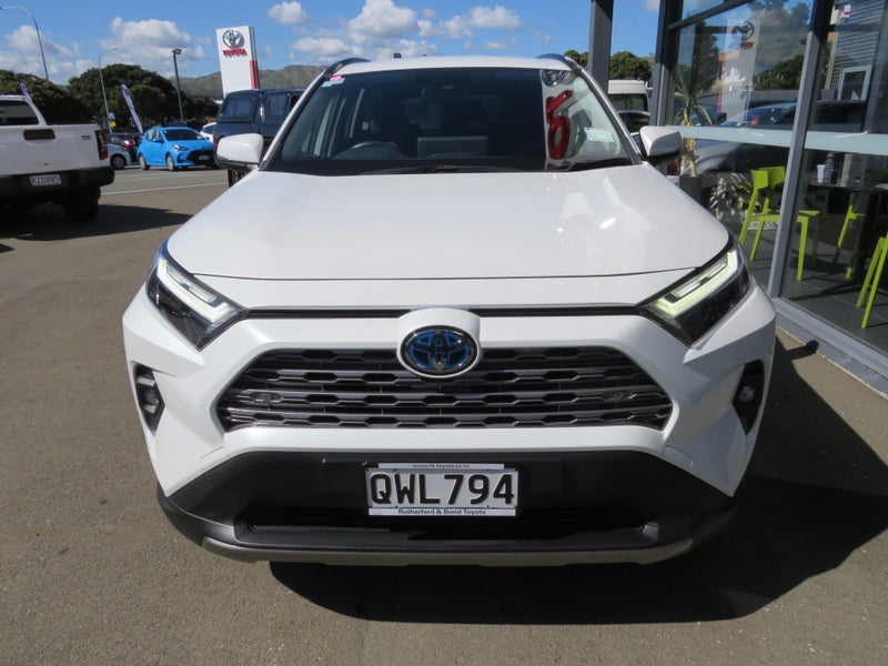 2024 Toyota RAV4 GXL 2.5P HV image 3