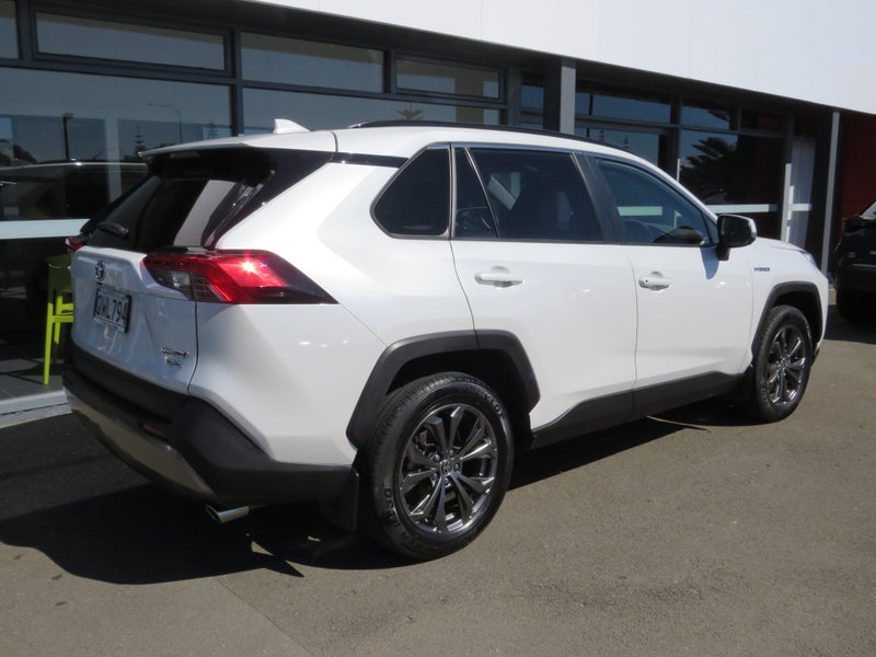 2024 Toyota RAV4 GXL 2.5P HV image 5