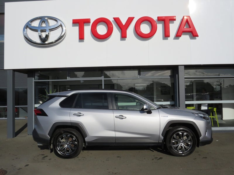 2024 Toyota RAV4 GXL 2.5P HV image 4