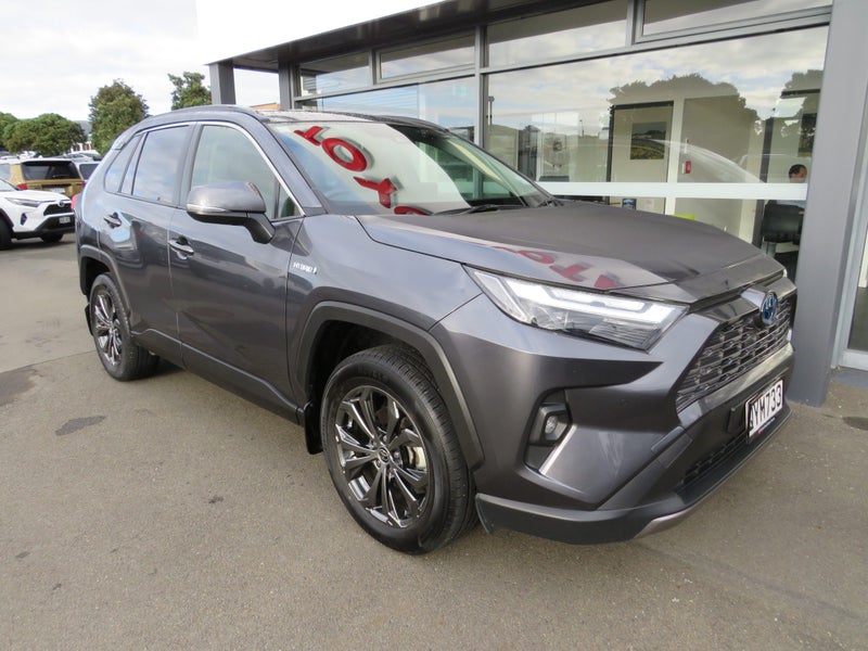 2024 Toyota RAV4 GXL 2.5P HV image 2