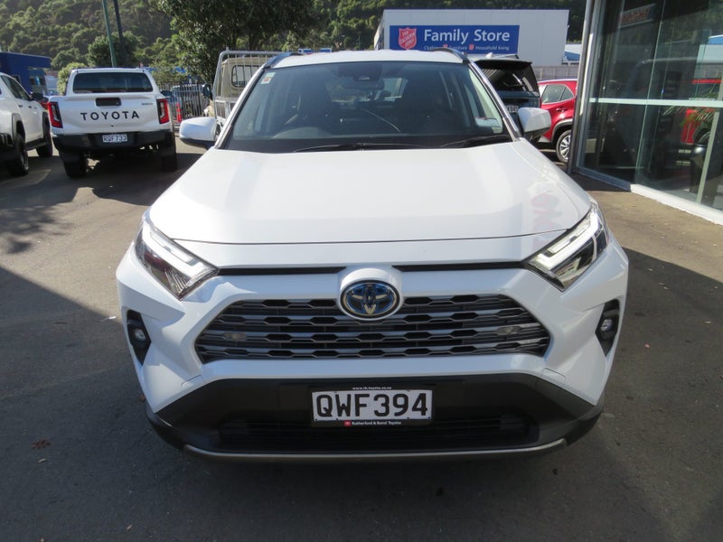 2024 Toyota RAV4 GXL 2.5P HV ECVT AWD image 3