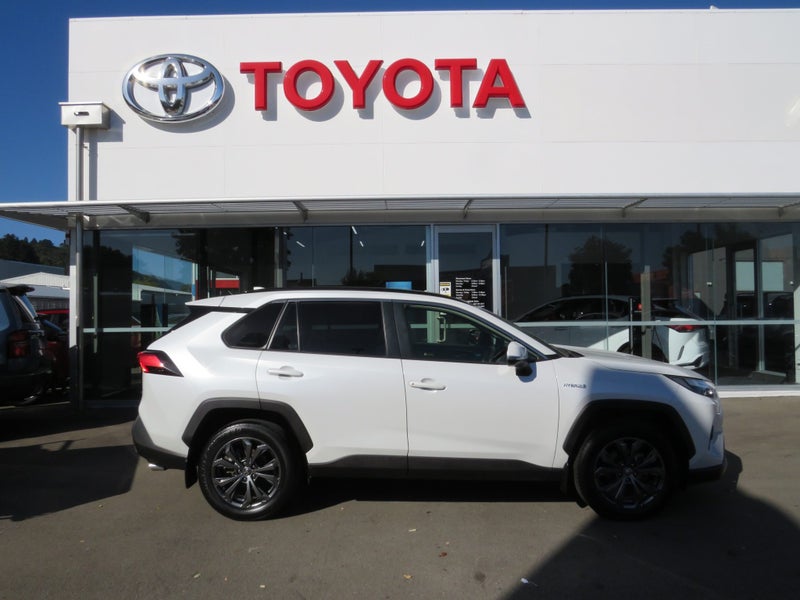 2024 Toyota RAV4 GXL 2.5P HV ECVT AWD image 4