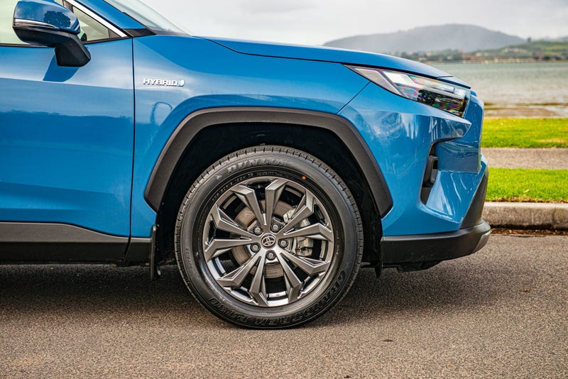 2024 Toyota RAV4 GXL 2.5P HV ECVT AWD image 4