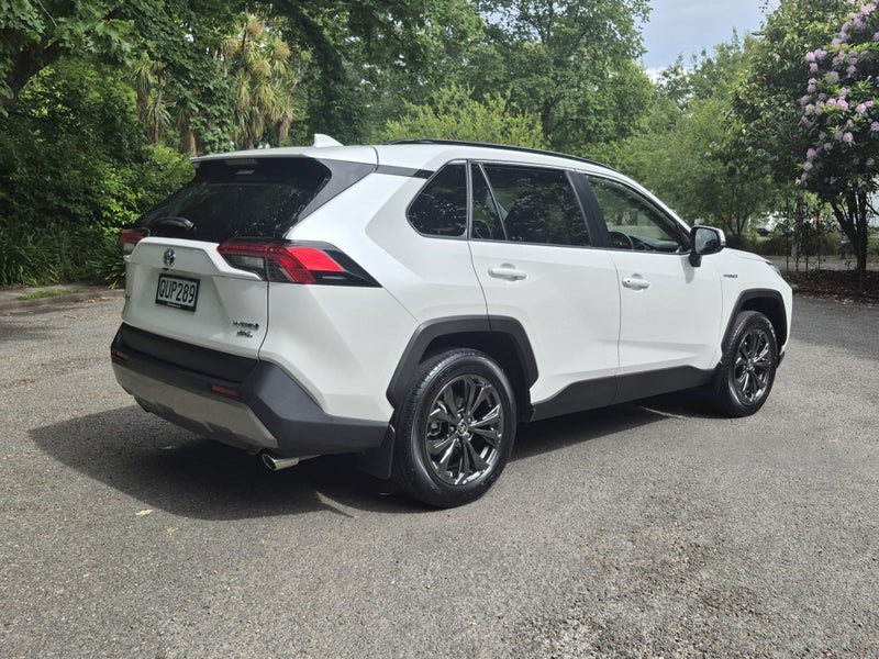 2024 Toyota RAV4 GXL 2.5P HV ECVT AWD (AHAM-SI6) image 3