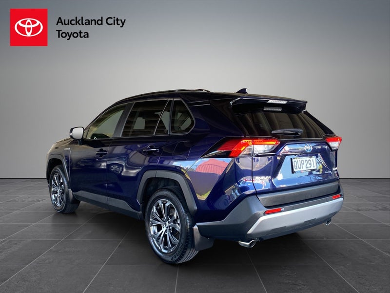 2024 Toyota RAV4 GXL 2.5P HV ECVT AWD SUV image 5