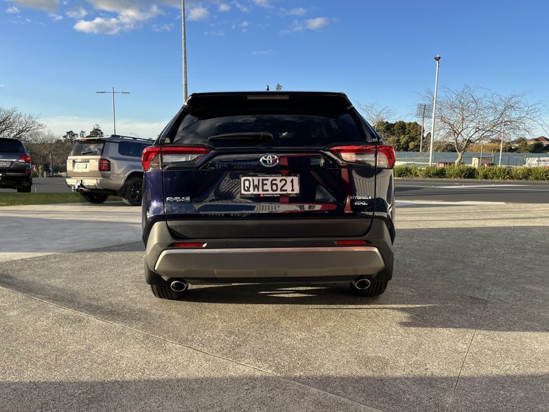 2024 Toyota RAV4 GXL 2.5P HV ECVT AWD SUV image 5