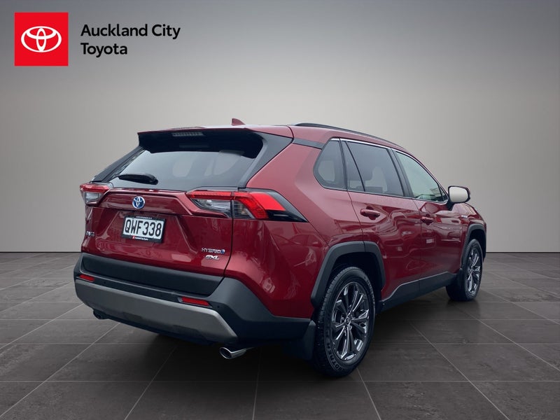2024 Toyota RAV4 GXL 2.5P HV ECVT AWD SUV/5D/5S image 3