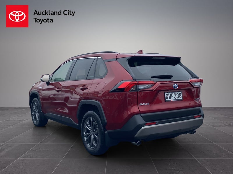 2024 Toyota RAV4 GXL 2.5P HV ECVT AWD SUV/5D/5S image 5