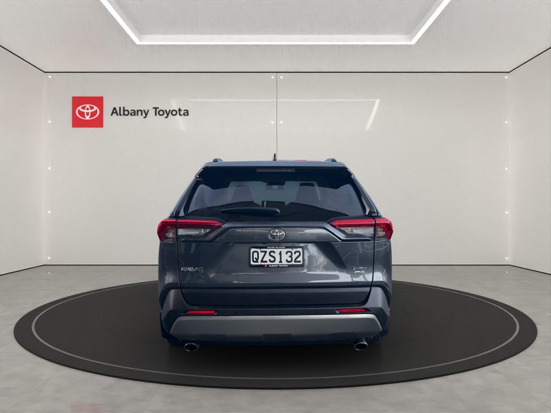 2024 Toyota RAV4 GXL 2.5P HV ECVT AWD SUV/5D/5S... image 4
