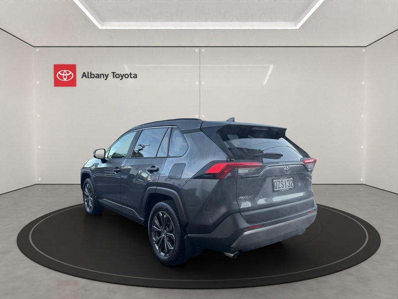 2024 Toyota RAV4 GXL 2.5P HV ECVT AWD SUV/5D/5S... image 5
