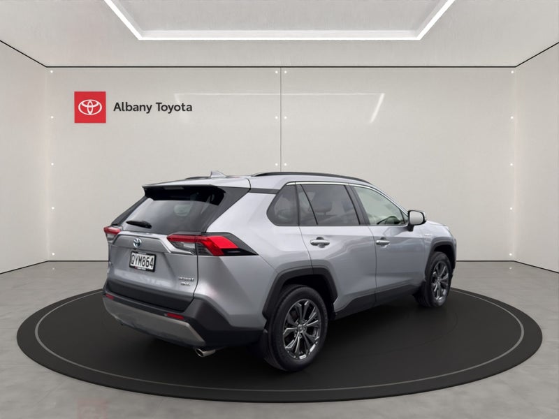 2024 Toyota RAV4 GXL 2.5P HV ECVT AWD SUV/5D/5S... image 3