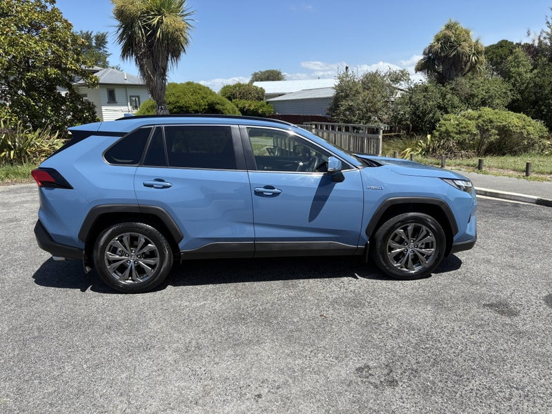 2024 Toyota RAV4 GXL 2.5P HV ECVT AWD SUV/5D/5S image 3