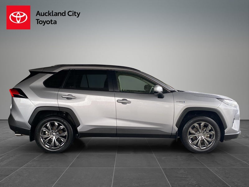 2024 Toyota RAV4 GXL 2.5P HV ECVT AWD SUV/5D/5S... image 2
