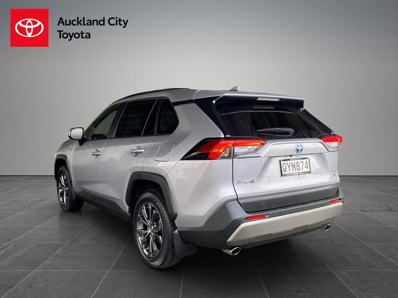 2024 Toyota RAV4 GXL 2.5P HV ECVT AWD SUV/5D/5S... image 5