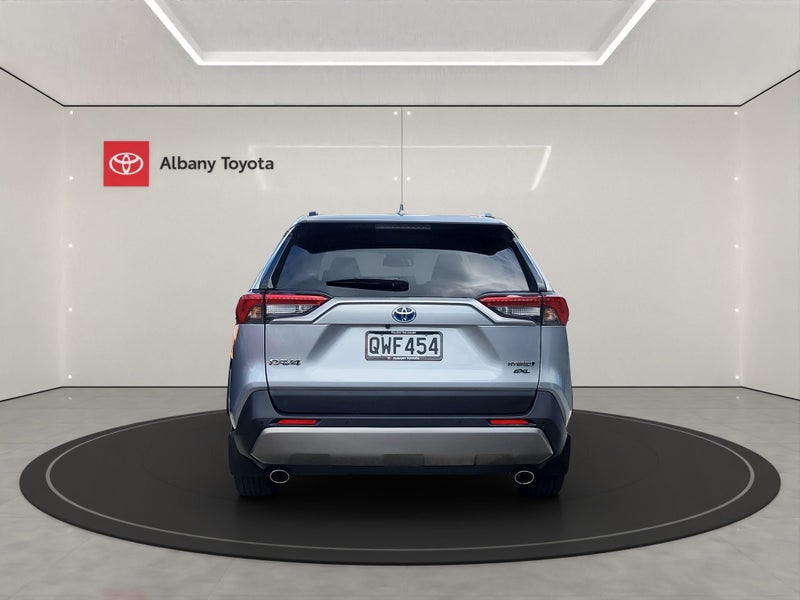 2024 Toyota RAV4 GXL 2.5P HV ECVT AWD SUV/5D/5S... image 4