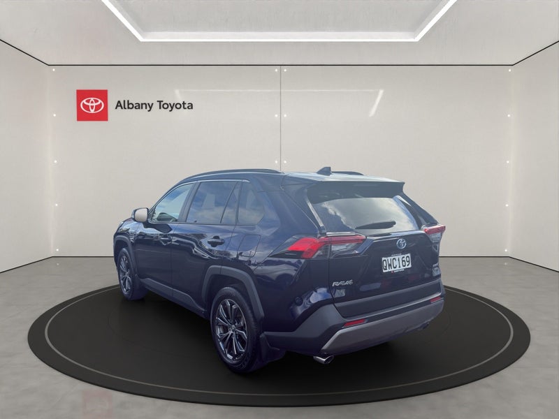 2024 Toyota RAV4 GXL 2.5P HV ECVT AWD SUV/5D/5S... image 5