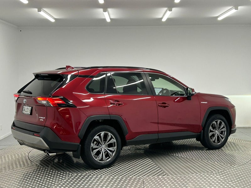 2024 Toyota RAV4 GXL 2.5P HV ECVT AWD SUV/5D/5S image 3