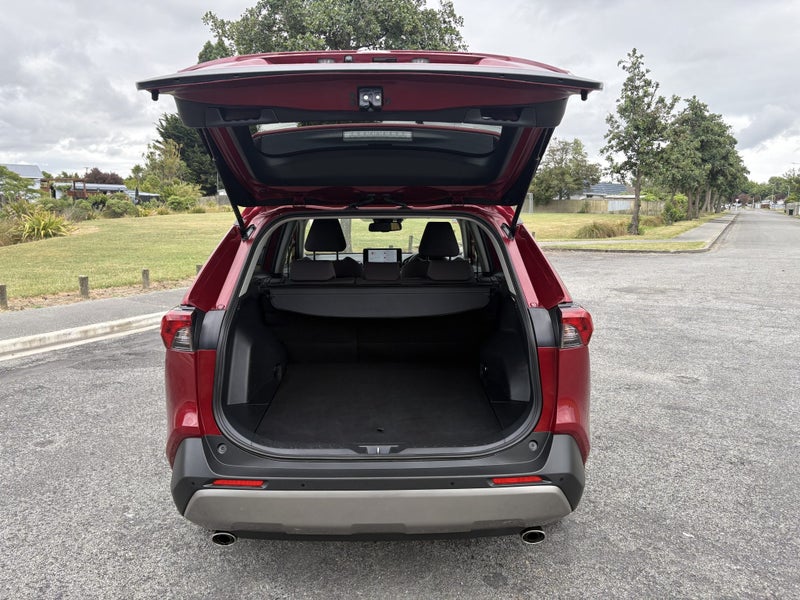 2024 Toyota RAV4 GXL 2.5P HV ECVT AWD SUV/5D/5S image 5