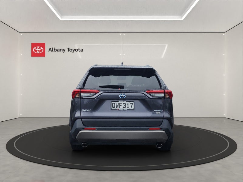 2024 Toyota RAV4 GXL 2.5P HV ECVT AWD SUV/5D/5S... image 4