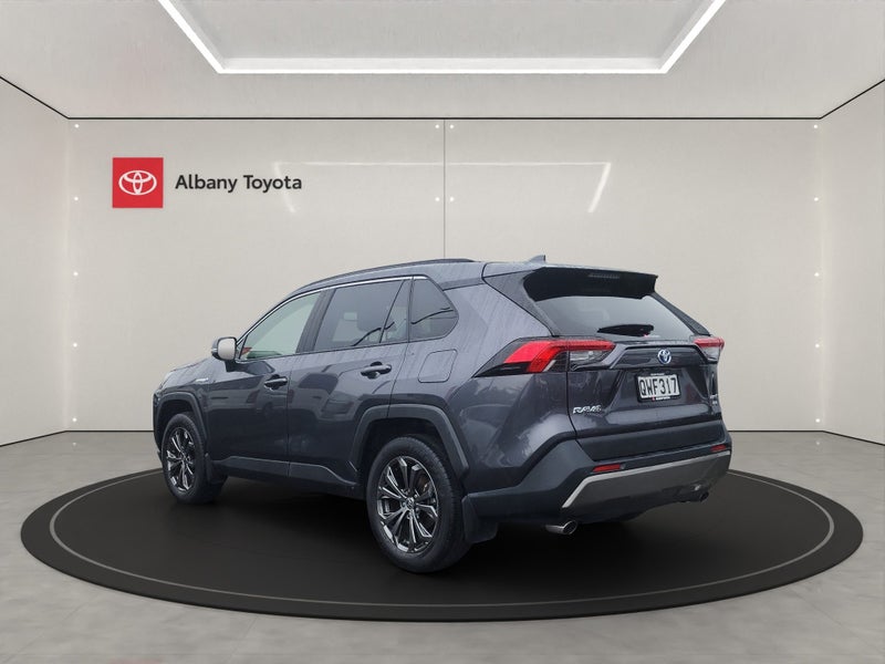 2024 Toyota RAV4 GXL 2.5P HV ECVT AWD SUV/5D/5S... image 5