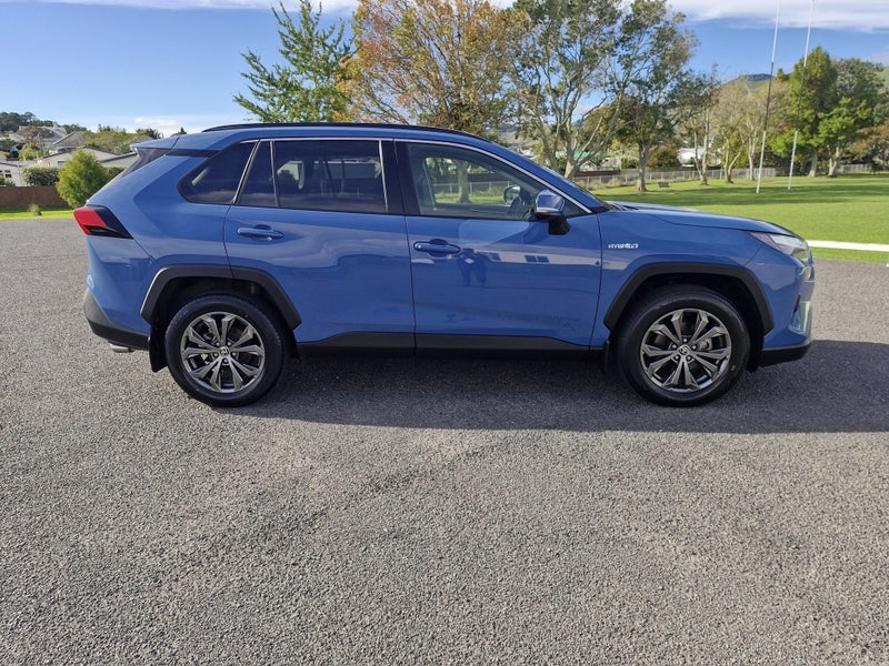 2024 Toyota RAV4 GXL 2.5P HV ECVT AWD SUV/5D/5S... image 5