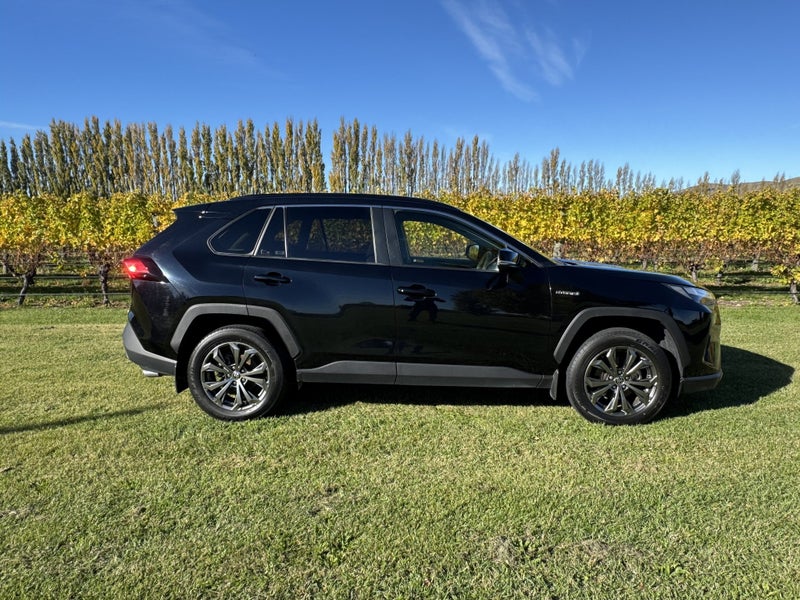 2024 Toyota RAV4 GXL 2.5P HV ECVT AWD SUV/5D/5S image 3
