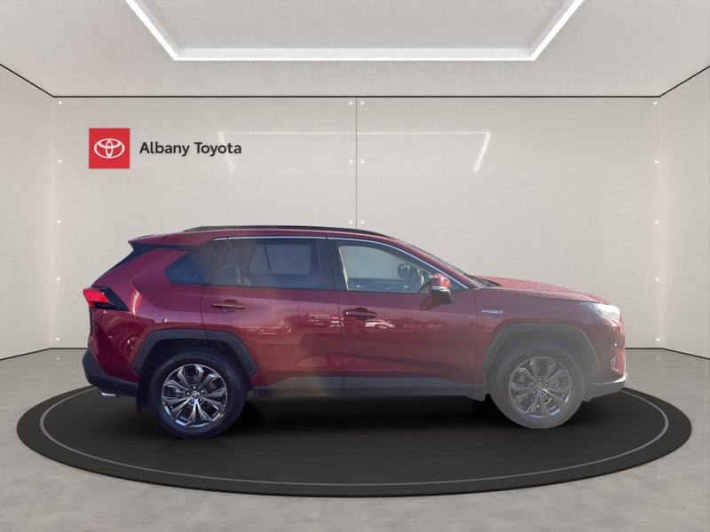 2024 Toyota RAV4 GXL 2.5P HV ECVT AWD SUV/5D/5S... image 2