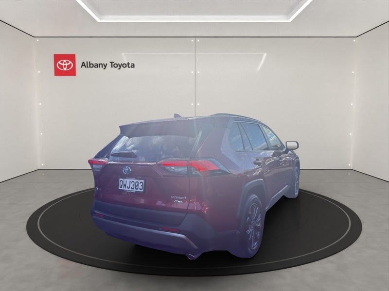 2024 Toyota RAV4 GXL 2.5P HV ECVT AWD SUV/5D/5S... image 3