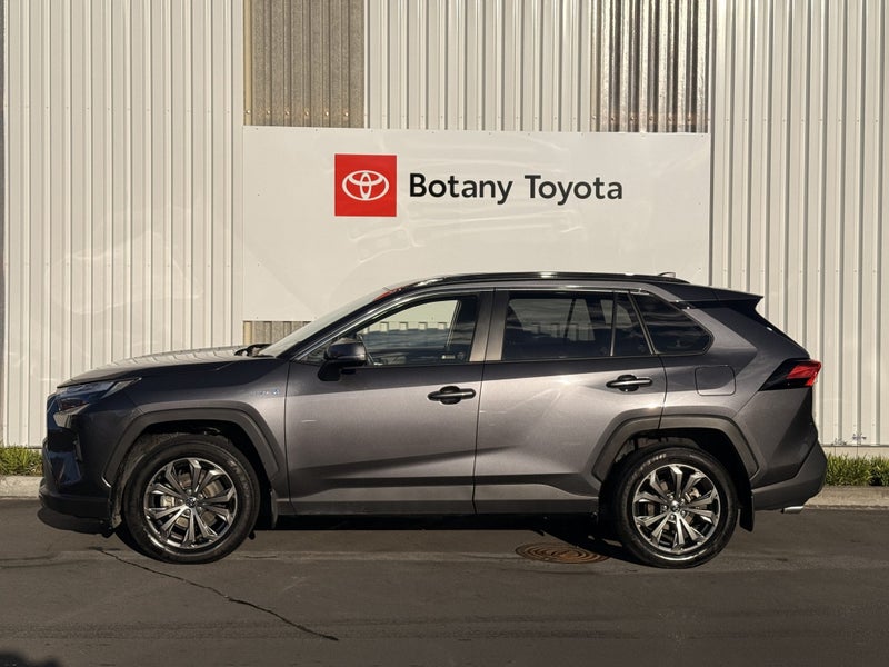 2024 Toyota RAV4 GXL 2.5P HV ECVT AWD SUV/5D/5S... image 4