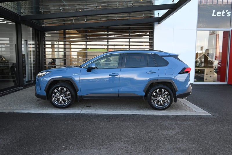 2024 Toyota RAV4 GXL 2.5P HV ECVT AWD SUV/5D/5S... image 3