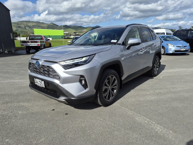 2024 Toyota RAV4 GXL 2.5P HV ECVT AWD SUV/5D/5S... image 2