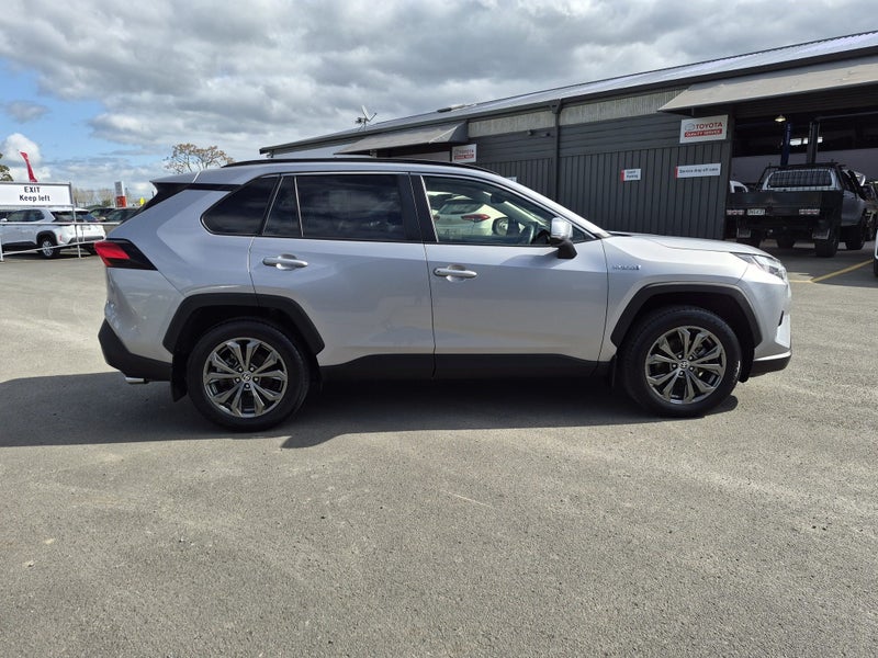 2024 Toyota RAV4 GXL 2.5P HV ECVT AWD SUV/5D/5S... image 5