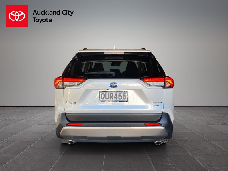2024 Toyota RAV4 GXL 2.5P HV ECVT AWD SUV/5D/5S... image 4