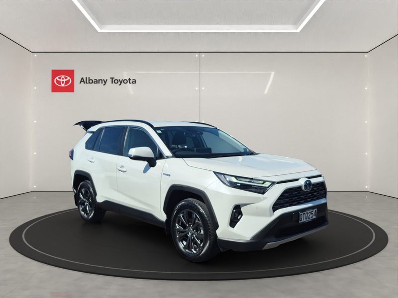 2024 Toyota RAV4 GXL 2.5P HV ECVT AWD SUV/5D/5S... image 2