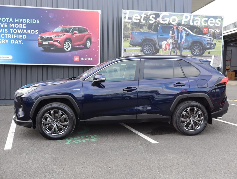 2024 Toyota RAV4 GXL 2.5P HV ECVT AWD SUV/5D/5S image 5